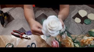 МК Букет роз в кашпо из изолона