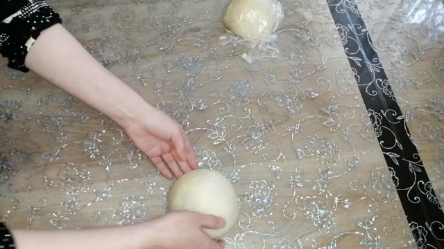 УЗБЕКСКИЕ ЛЕПЕШКИ В ДУХОВКЕ!жудаям мазали ва юмшок булиб чикади!? смотреть онлайн