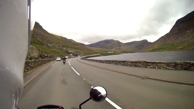 Honda fmx650 ( Holyhead - Snowdonia ) смотреть онлайн