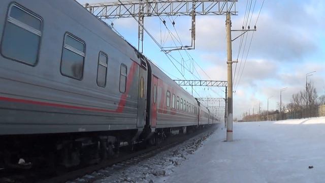 Электровоз ЭП20-080 с дополнительным поездом №266 Москва - Новороссийск смотреть онлайн
