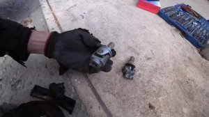 ВАЗ 2111 - Замена тормозных колодок и карданчика кулисы КПП Своими руками. Привел в чувства работяг