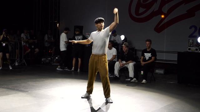 Awło vs Shiney | Popping Final | Warsaw Challenge 2019 смотреть онлайн