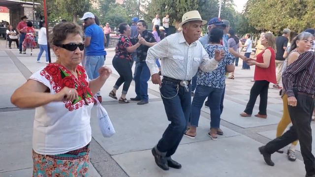 GRANDES BAILADORES EN LA VERBENA 2023 смотреть онлайн