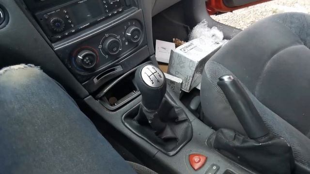 Easy fixes.. or not - 2002 Renault Laguna Update 1 - Condition: Help смотреть онлайн