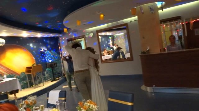 Море внутри меня, свадебный танец смотреть онлайн