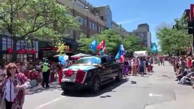 День города Ванкувер. Уйгуры представляли свою нацию смотреть онлайн