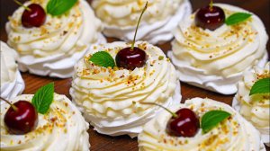 ТАЕТ во РТУ! ? ВОЗДУШНОЕ МИНИ ПАВЛОВА ПИРОЖНОЕ.