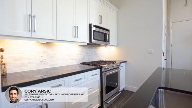 Stunning Loft Downtown Cambridge смотреть онлайн