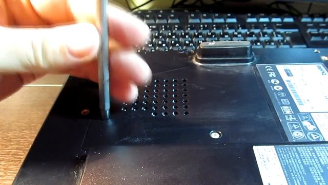 Замена лампы в проекторе BENQ смотреть онлайн