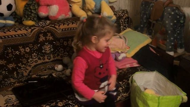 Лиза рассказывает стих смотреть онлайн