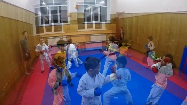 Тренировка начальной группы каратэ WKF. Training Karate WKF. Karate championship wkf смотреть онлайн
