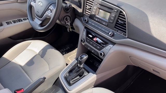 Hyundai Elantra 2017 SE 2.0 Авто в наличии