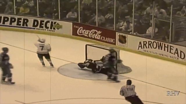 Pavel Bure Павел Буре - The Russian Rocket - Career Highlights.mp4 смотреть онлайн