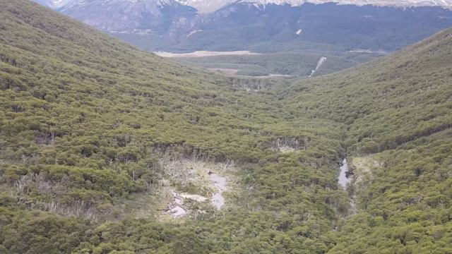 🤯 SORPRESA en USHUAIA 👀 Encontramos el SUBMARINO Trekking / Cascada Laguna Submarino смотреть онлайн