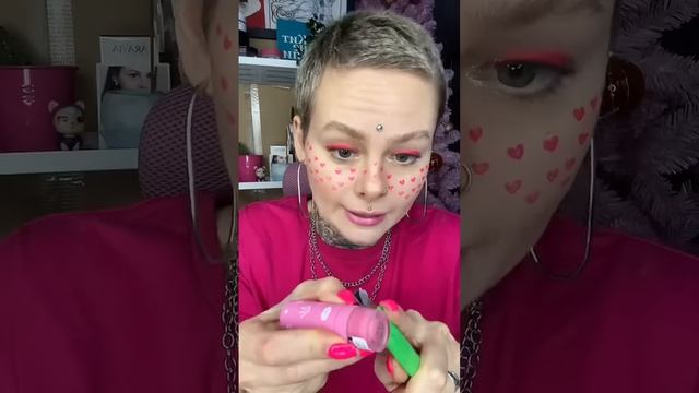 Ты выкидывал помаду !!!! смотреть онлайн