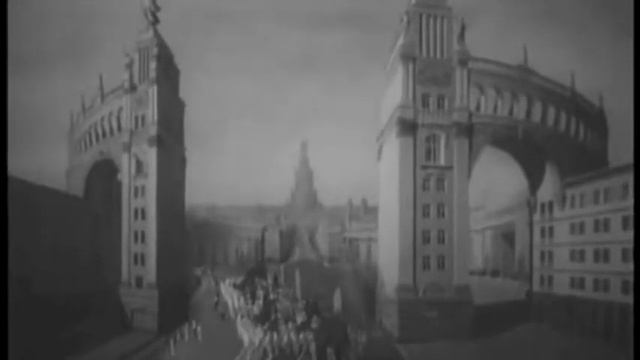 New Moscow (Новая Москва) [subtitled Clip]