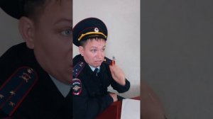 выташили деньги из междугрудевого пространства