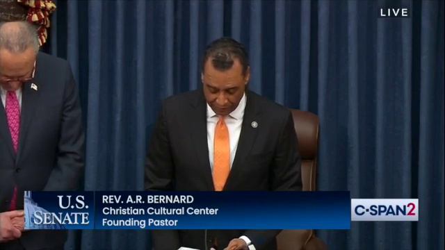 Schumer sponsors Senate guest chaplain Rev. Dr. A.R. Bernard, Christian Cultural Center Smithtown N смотреть онлайн