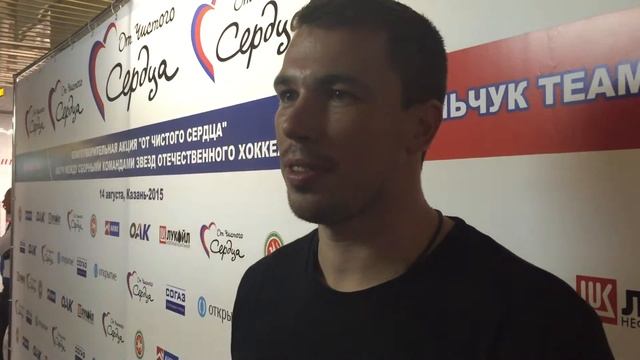 Емелин прилетел в Россию одним днем ради Морозова смотреть онлайн