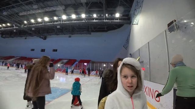 Каток в ALMATY ARENA ОБЗОР. смотреть онлайн