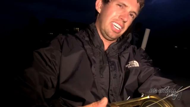 Giant Shark defeats Two Experienced Fishern
///Поймали большую акулу не смогли в 2 вытащить. смотреть онлайн