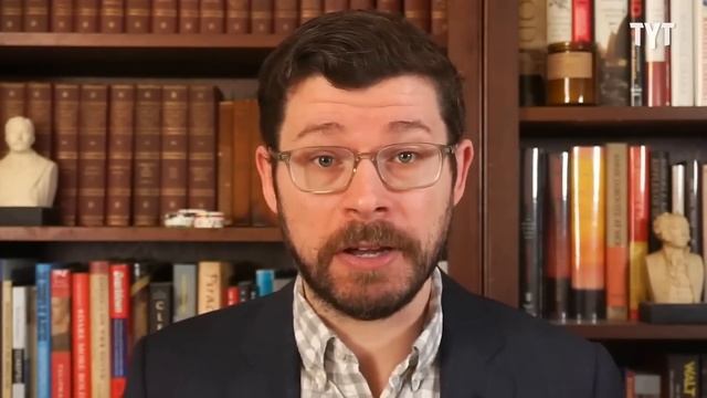 Trump Supporter PROVES He Has No Idea What He's Talking About смотреть онлайн