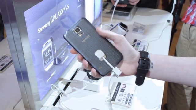 Samsung Galaxy S5 представлен в Москве смотреть онлайн