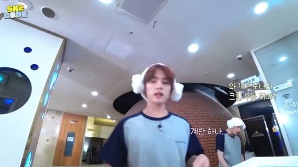 [Русская озвучка by Ayka] SKZ CODE (САУНА SKZ) #1 - Эп. 37