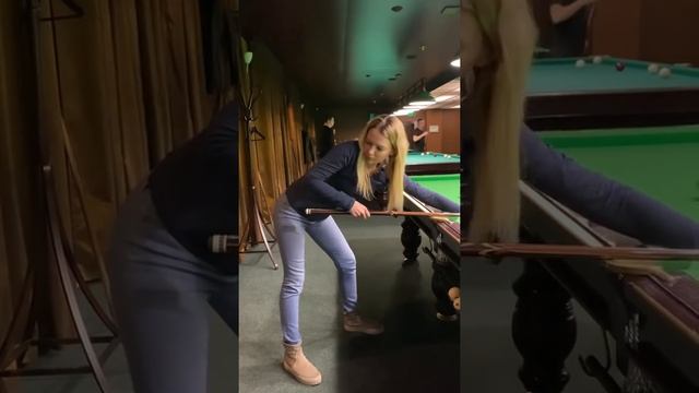 Диана Миронова о том, как должна работать кисть во время удара. смотреть онлайн