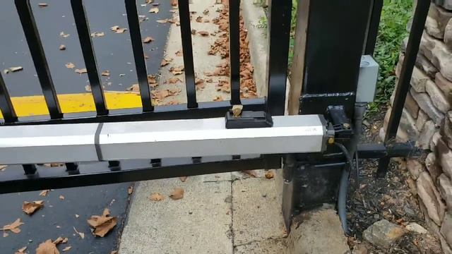 FAAC 400 Hydraulic Gate Operator Manual Release Instructions