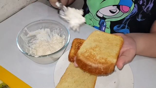 Бутерброды с КиВи к любому столу. #ГотовимЖар #Закуска смотреть онлайн