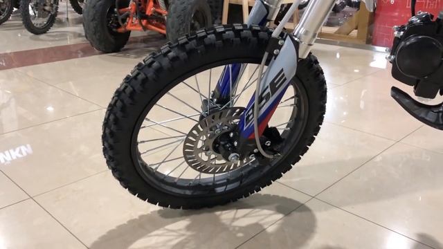 Питбайк BSE DX 125 17/14 смотреть онлайн