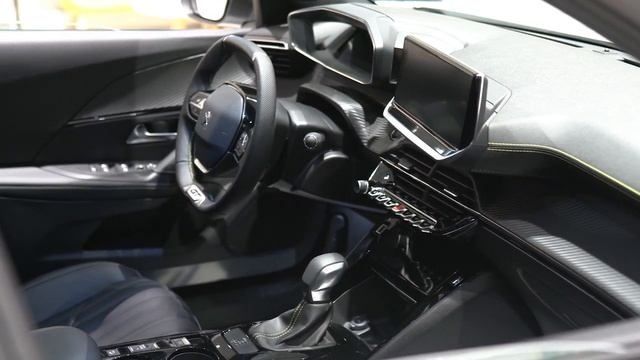 Peugeot 2008 смотреть онлайн