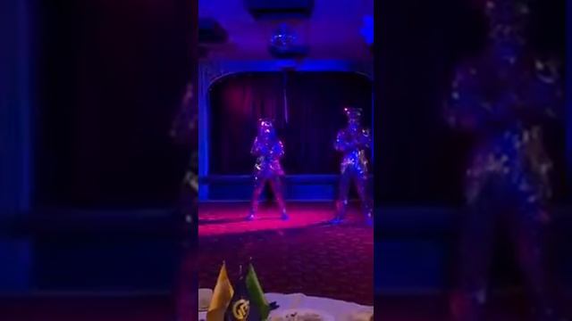 Зеркальные люди шоу смотреть онлайн