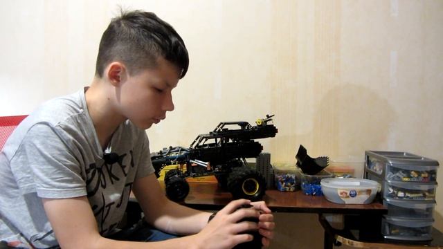 Лего техник самоделки:№13 Gigahorse из MadMax смотреть онлайн