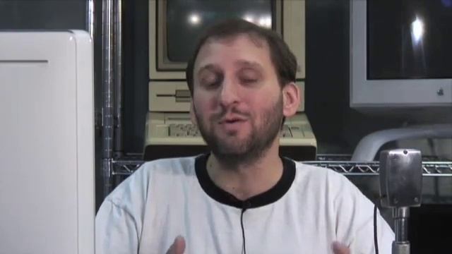 Watching DVDs On Your Mac Without the DVD (MacMost Now 135) смотреть онлайн