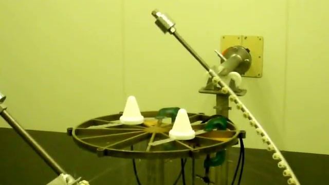 Panasonic GPS Antennas - Water Test смотреть онлайн