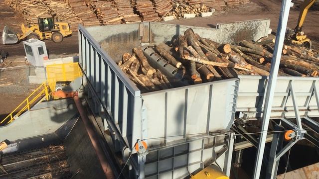 Rotary Debarker - Infeed Deck Auto Load Function смотреть онлайн