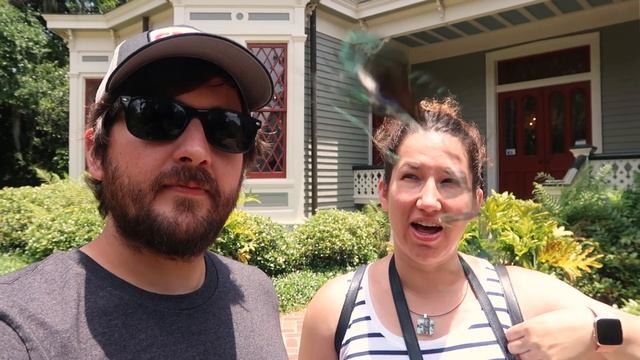 Rip Van Winkle Gardens смотреть онлайн