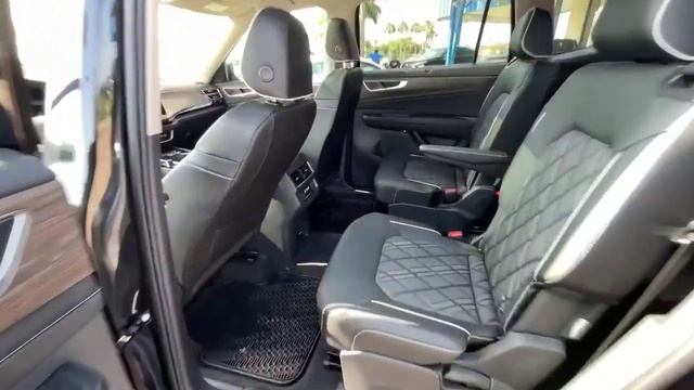2024 Volkswagen Atlas R-Line | Payne Brownsville Volkswagen Mitsubishi | Brownsville, Texas смотреть онлайн