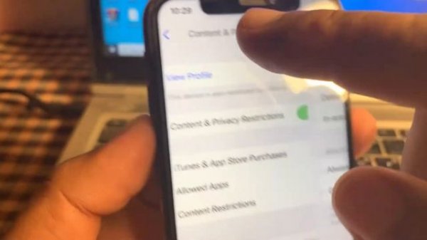 For assistance contact iTunes support at www.apple.com/support/itunes/ww/