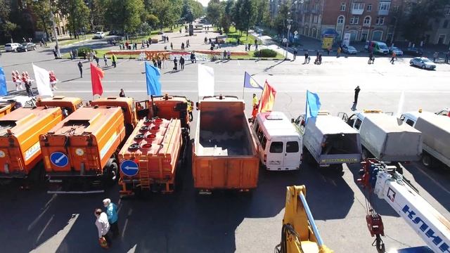 DJI 0001 Парад техники ЖКХ в г Жуковский 23.09.2017 смотреть онлайн