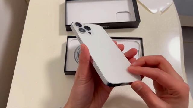 iPhone 14 Pro Max Unboxing with New Changes смотреть онлайн