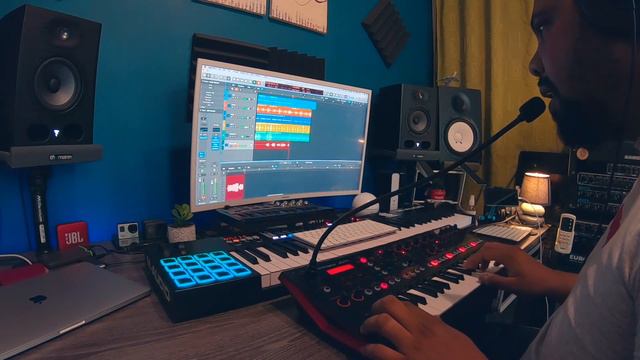 Roland JDXi Vocoder | Open the eyes смотреть онлайн