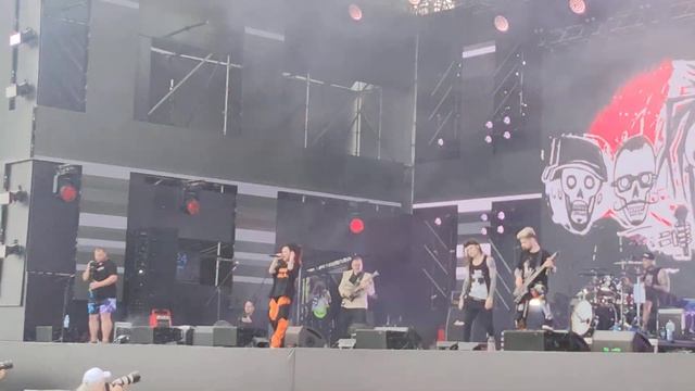 слот - мертвые звезды. дикая мята 2023 смотреть онлайн