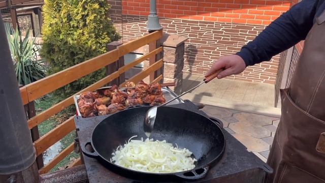 Бывалый. КРЫЛЬЯ, НОГИ ИНДЕЙКИ В КАЗАНЕ. смотреть онлайн