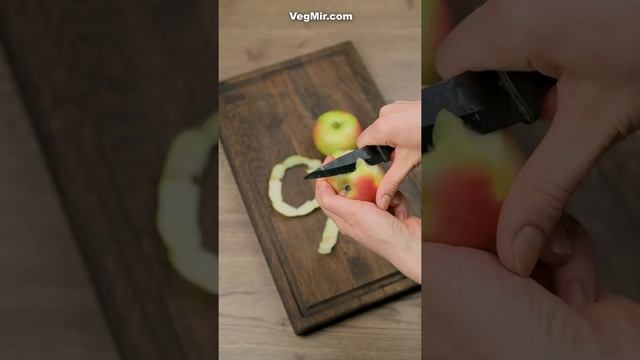 Детокс смузи для очищения кишечника и похудения - рецепт пп смузи из яблок, чернослива и клетчатки смотреть онлайн