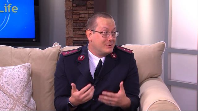 We Sit Down With Capt. Matt Trantham To Hear About The Salvation Army's Role In National Donut Day смотреть онлайн