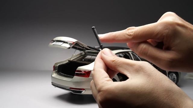 Unboxing Of Skoda Superb 1:18 Scale Diecast Model Car