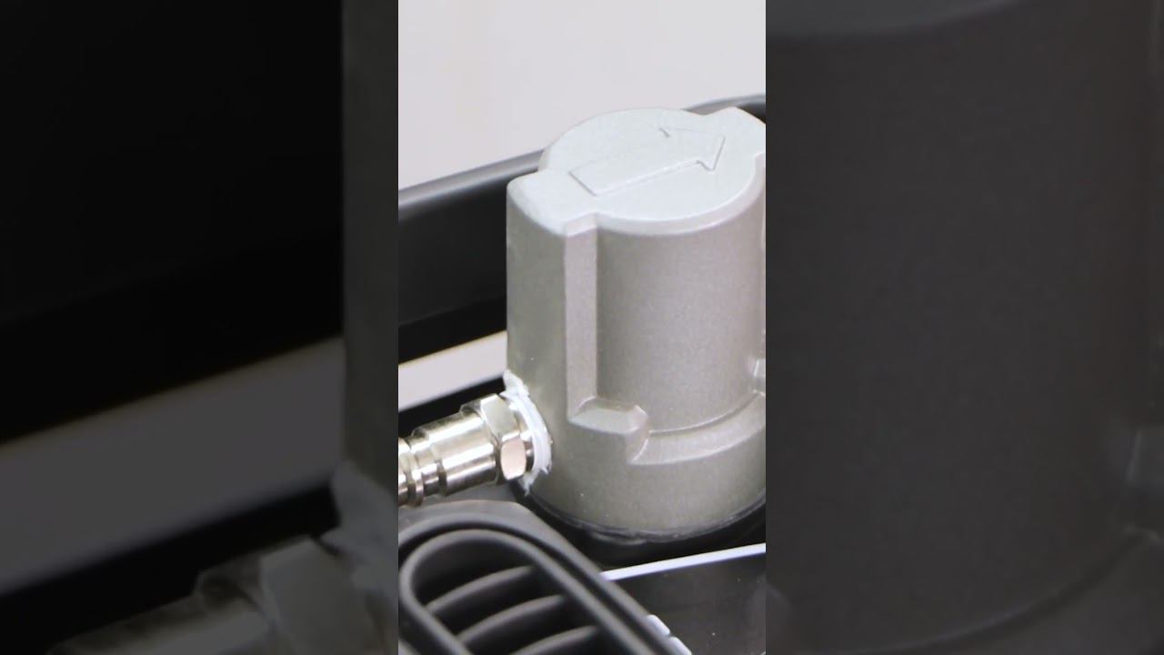 Универсальный профессиональный пылесос SCHTAER ITS1600 смотреть онлайн